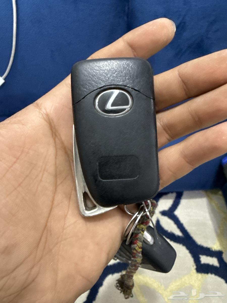Lexus key64426711783555110
