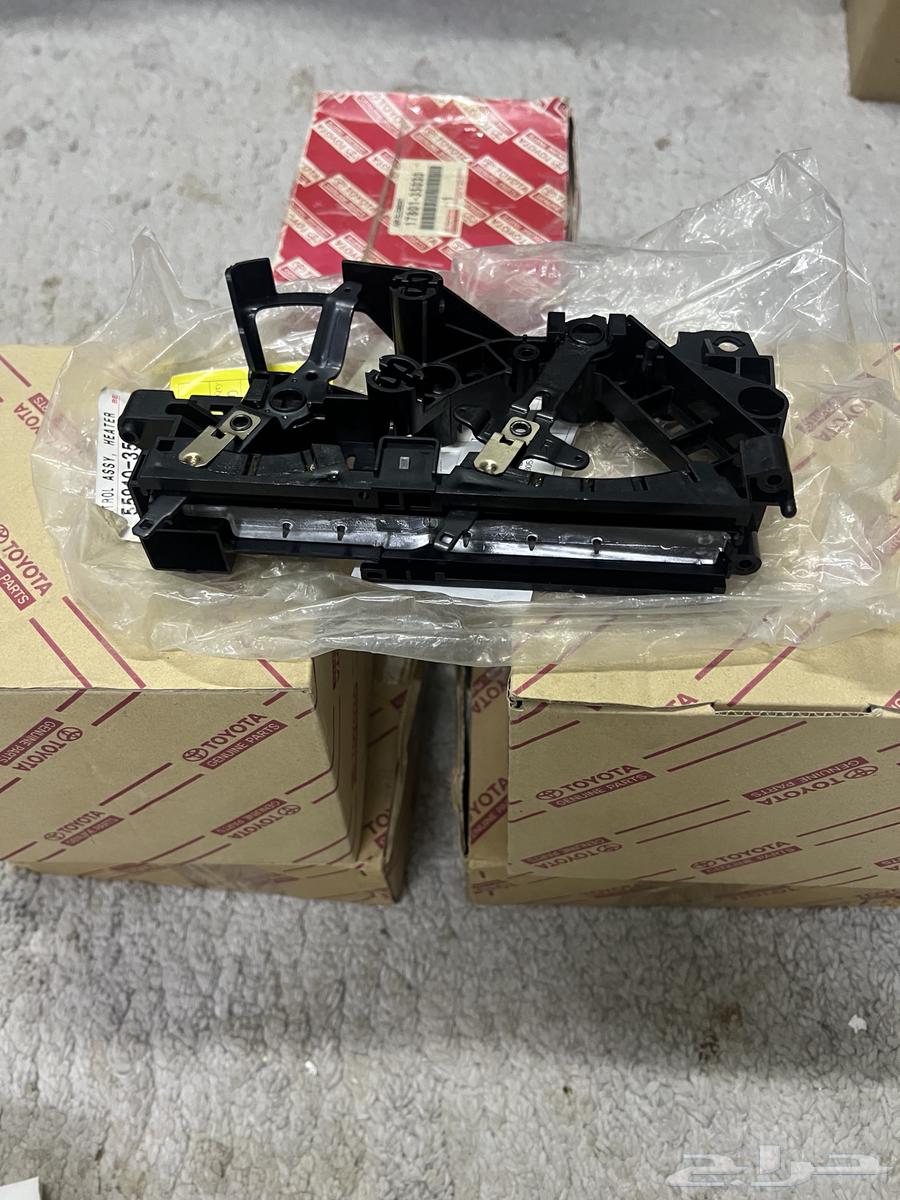 كنترول التحكم بالمكيف هايلوكس 89-97 جديد اصلي64420310183169110