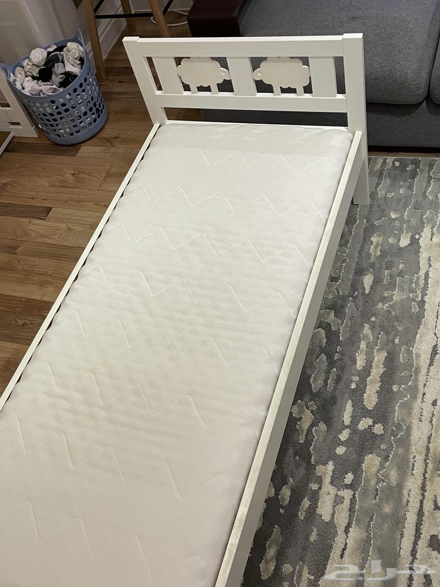 سرير اطفال من ايكيا64385873280513113