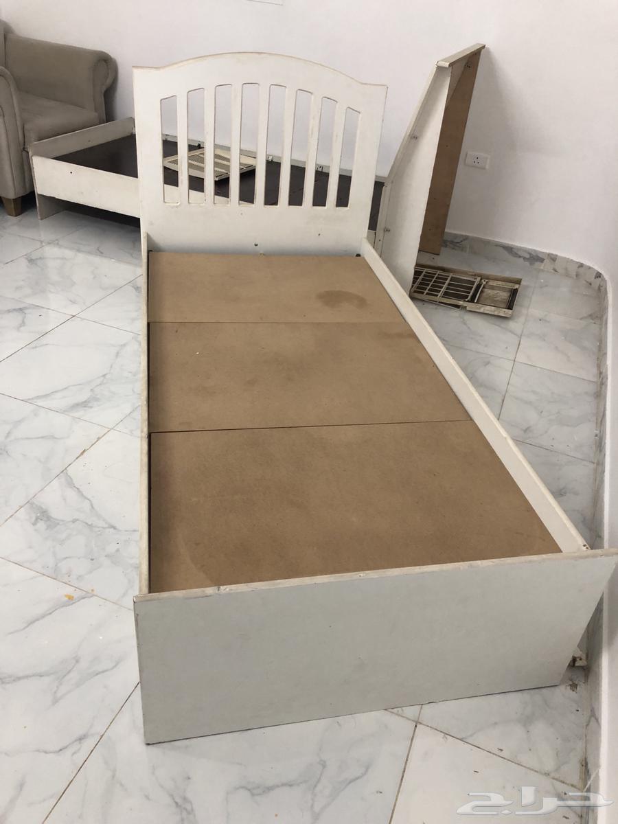 سرير نفر للبيع64258215486337113