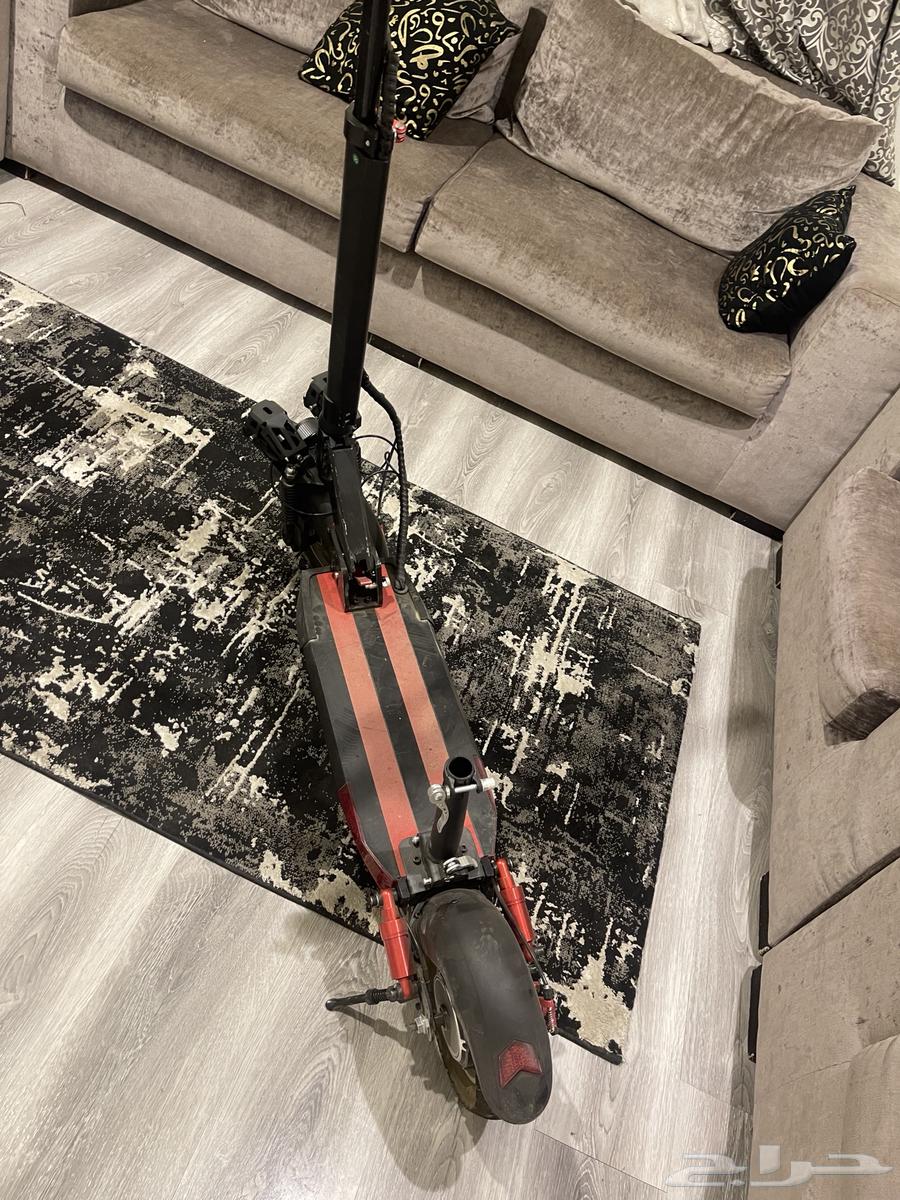 Scooter64260587424386112