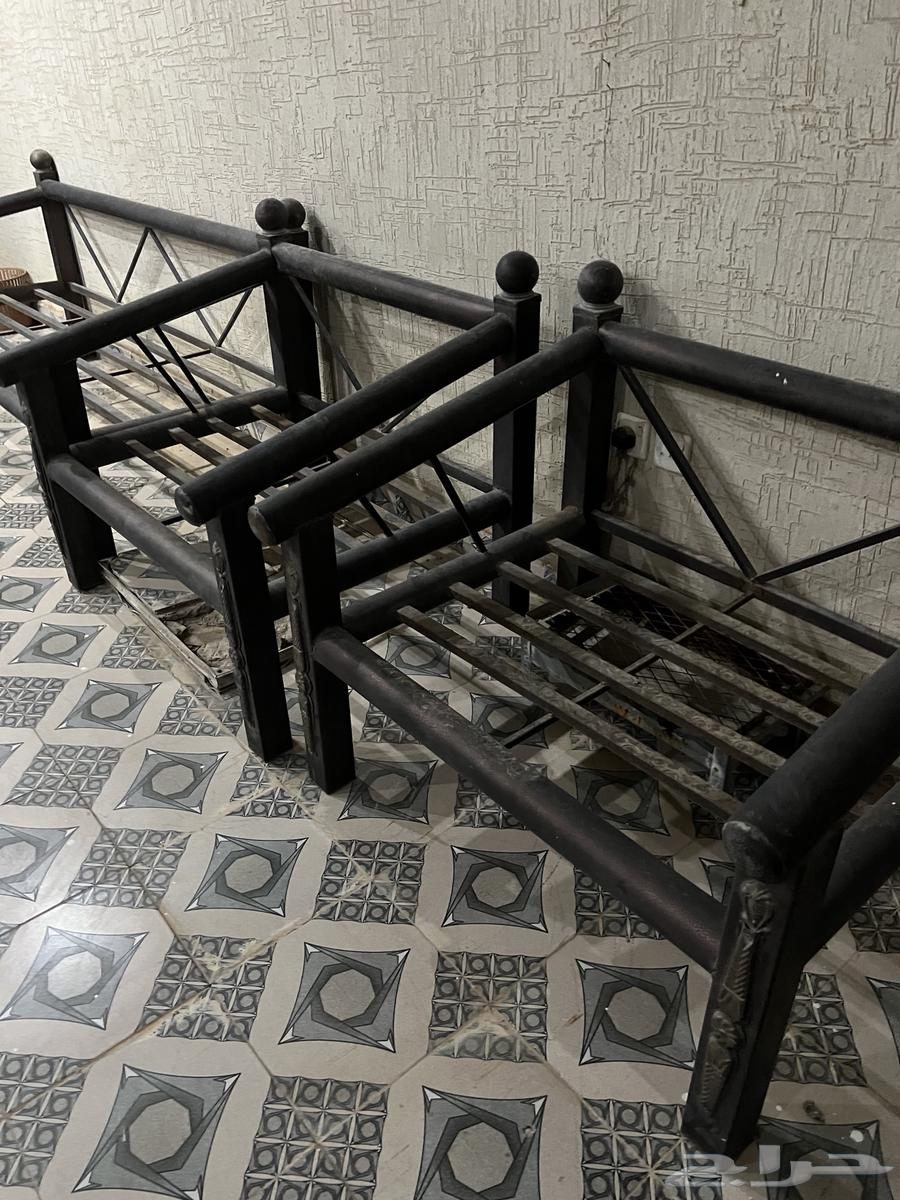 جلسه حديد للبيع64274235543809112