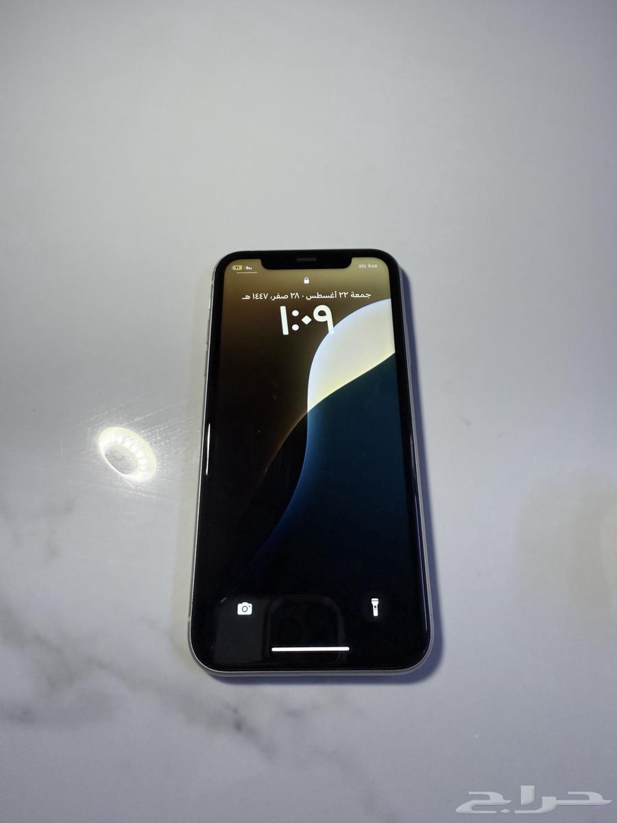 جوال آيفون 11 مستعمل مساحه التخرين128 والبطارية 7664266316641411113
