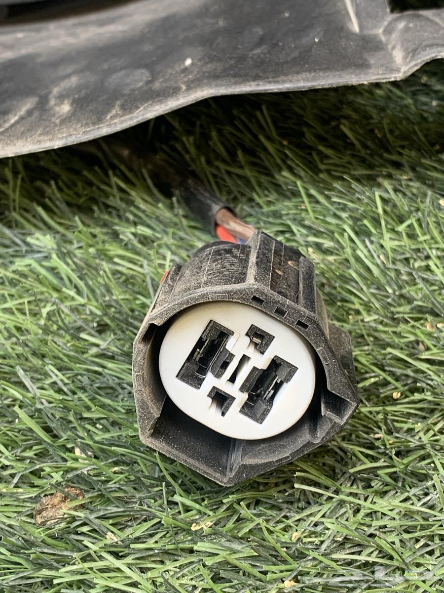 مروحة تبريد فورد ماركيز 2005-200364421825016962112