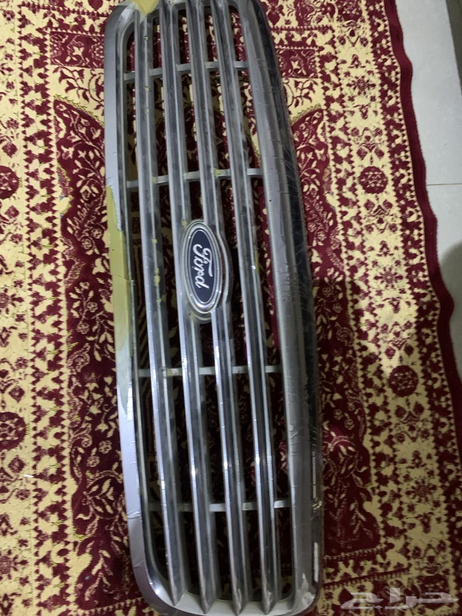 شبك فورد كراون فكتوريا64426955206530112