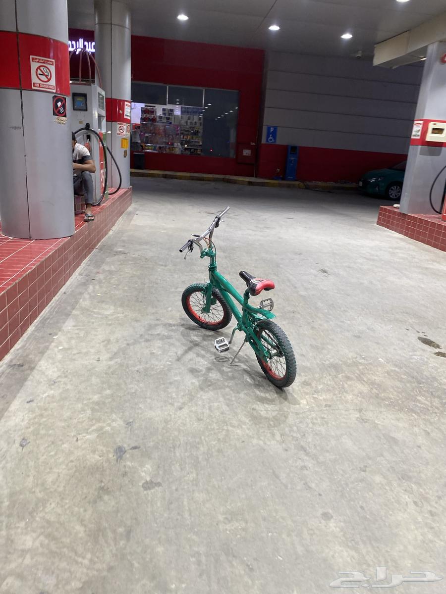 Hello, I have a 17-inch Cycle Copper bike, my younger brother's new one, selling because it became too small for him64275626735362114