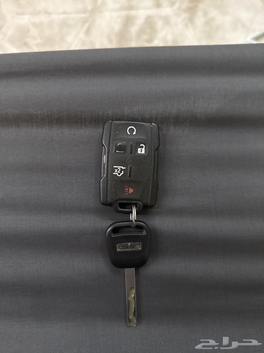 مفتاح يوك 2015 وكاله للبيع64428174268161110