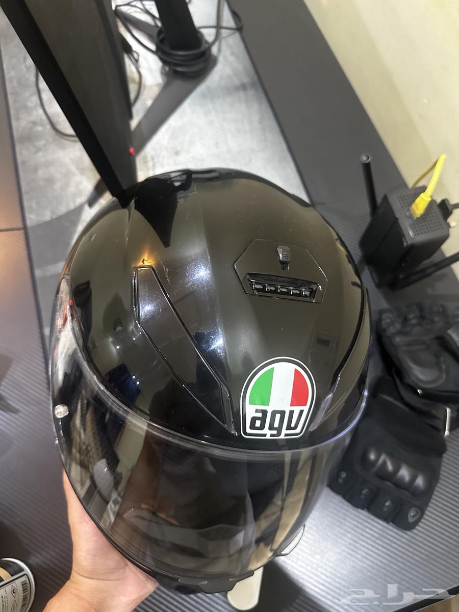 خوذة اصلية شركة AGV k564422667010691110