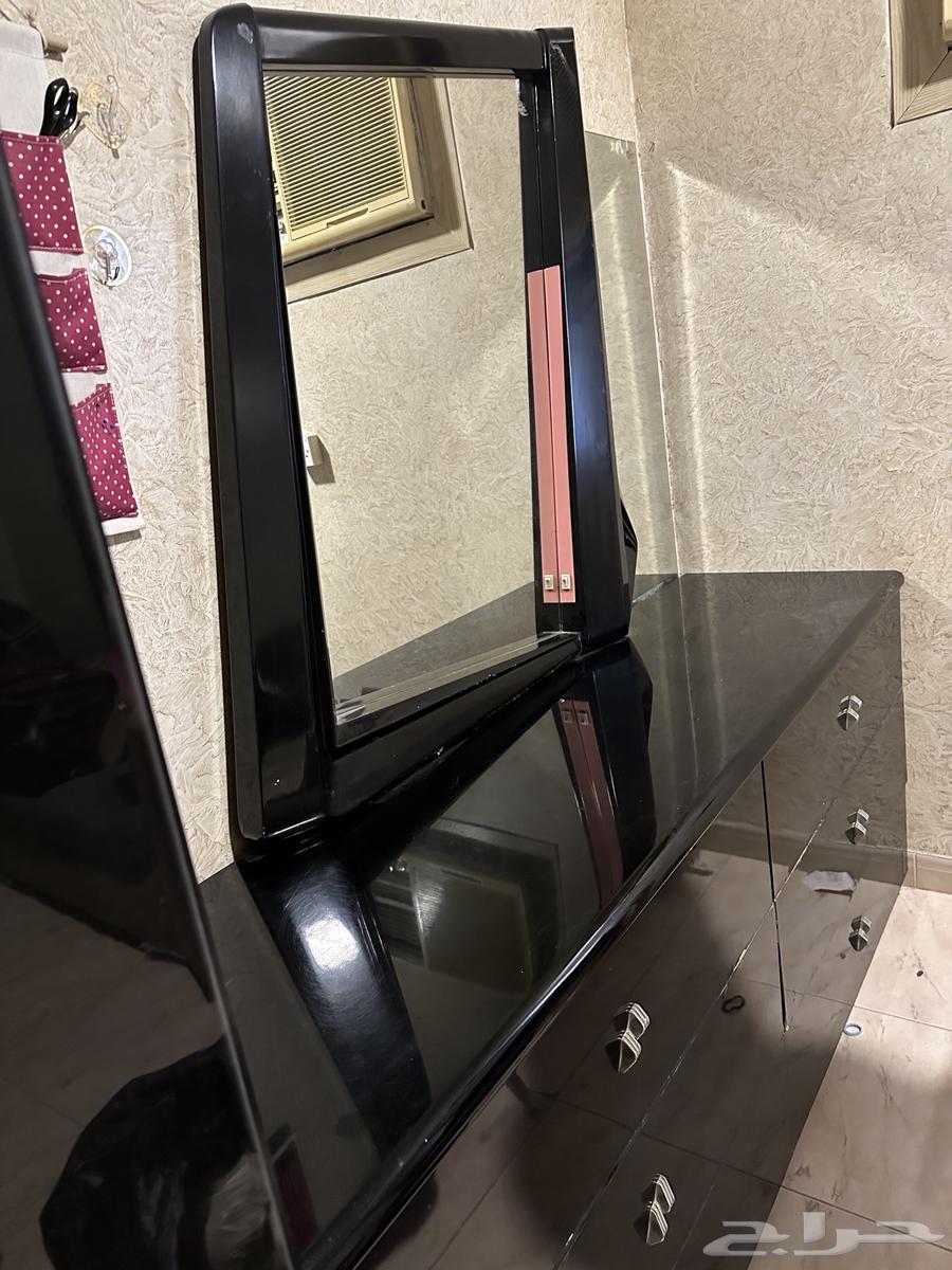 غرفة نوم مستعملة للبيع64261360260355113