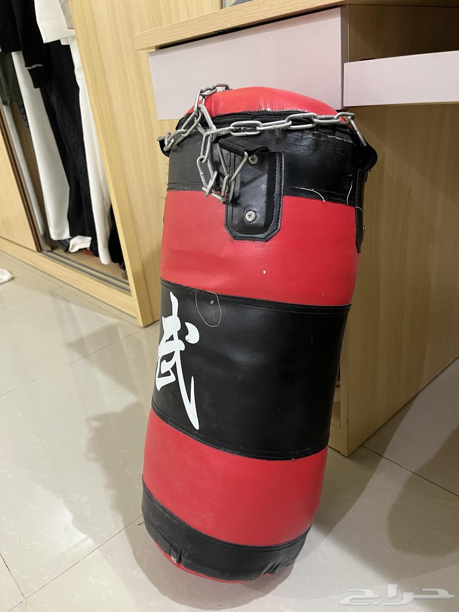 كيس ملاكمة بحاله جيده64257389715457111