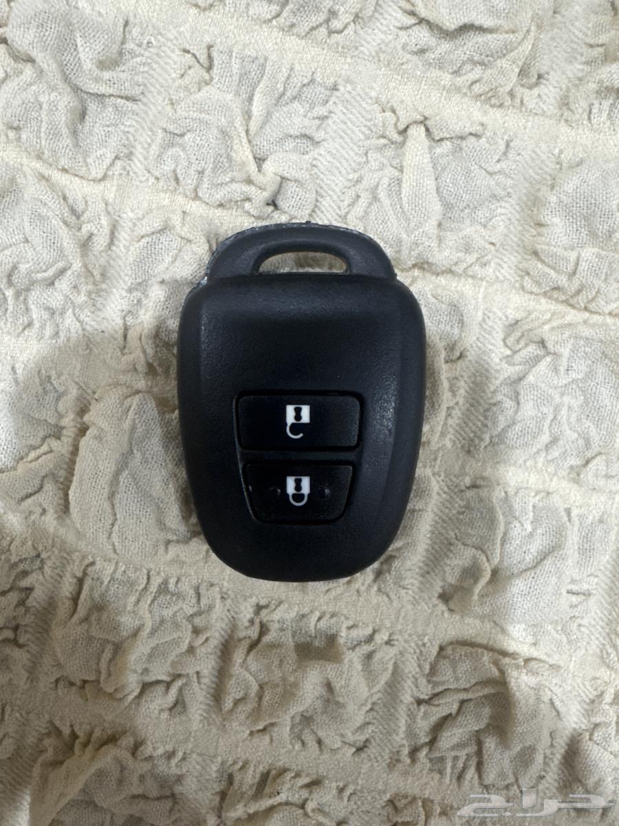 ريموت يارس وكورولا 2014-2020 اصلي64421906284801110