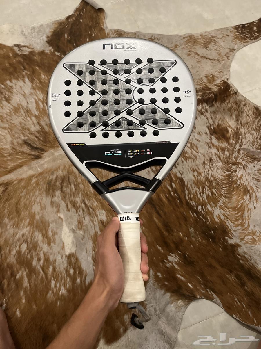 مضرب AT10 تابيه 202464266698967810110