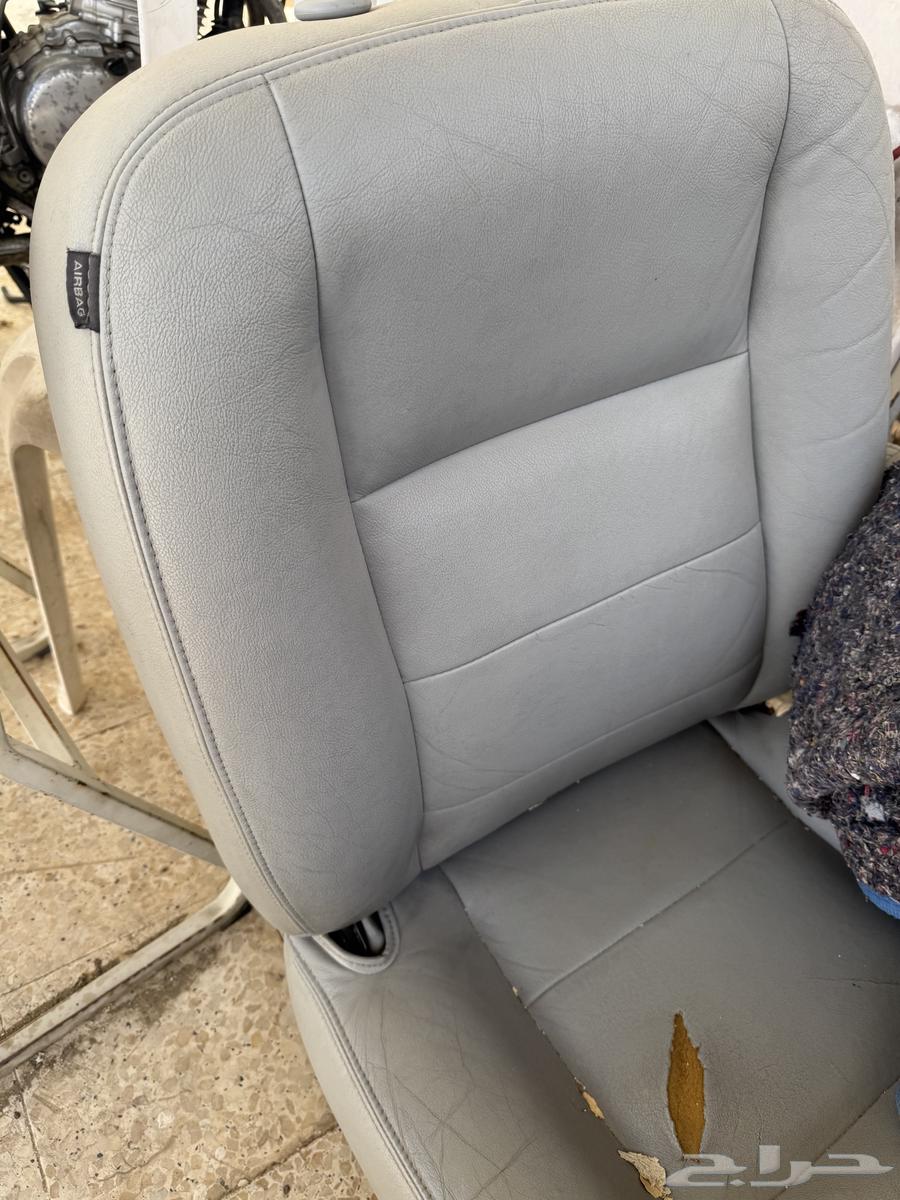 مقاعد فورد 200364420499370115110