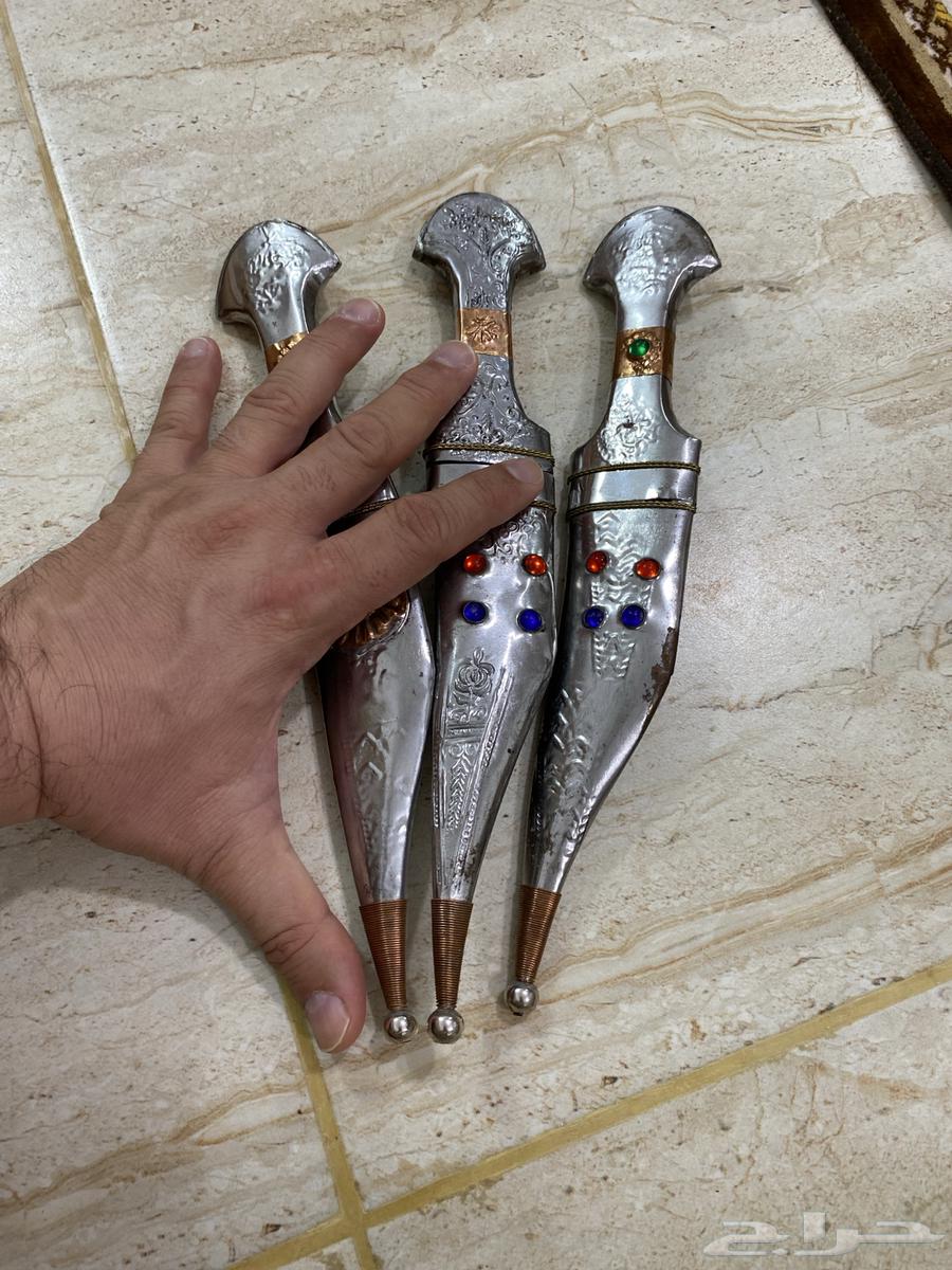 خناجر دق فواز هوشان على 150 ريال64364758042498112