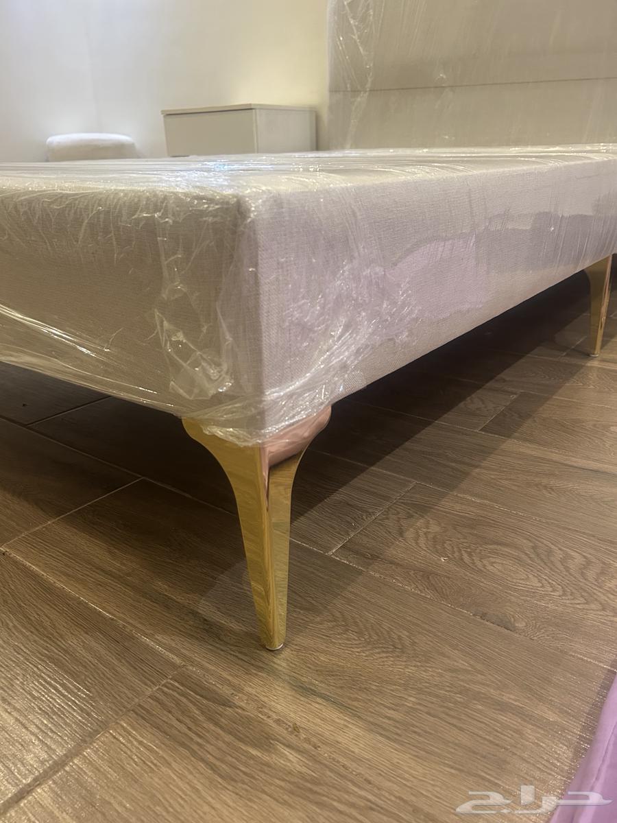 سرير جديد للبيع64257586877826111