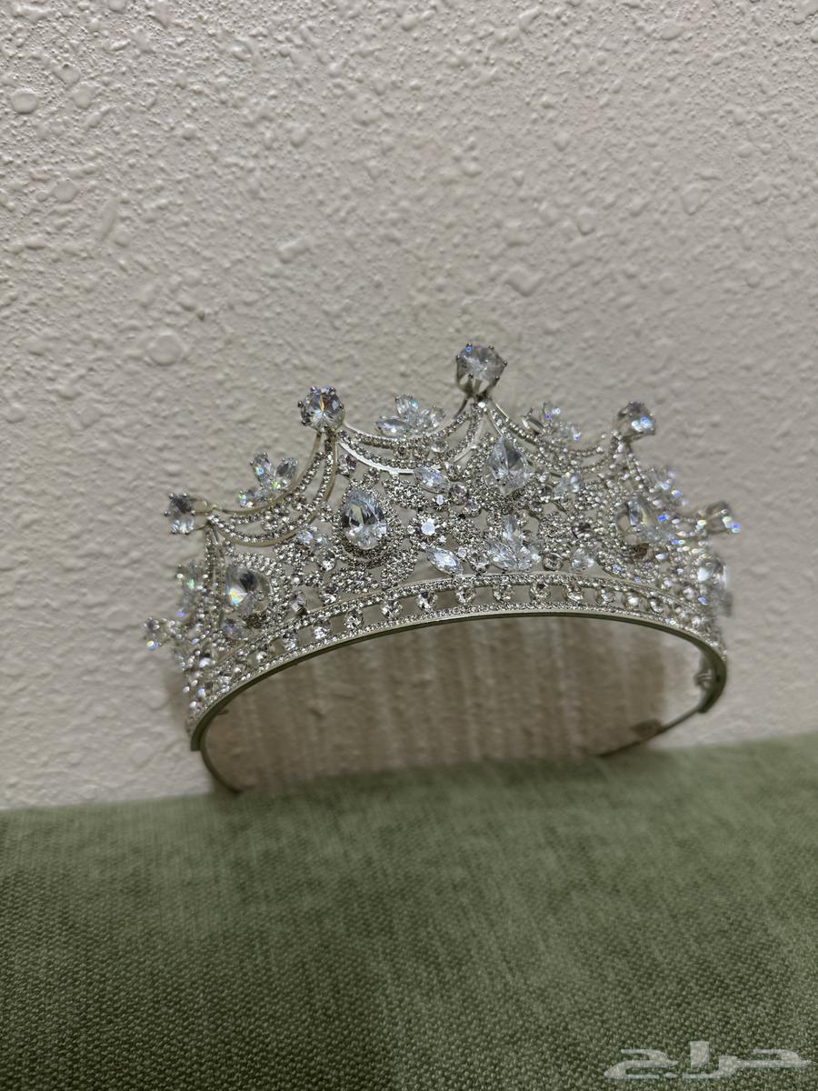 تاج عروس للبيع64289927887618111