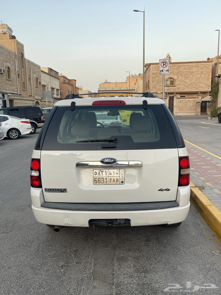 فورد اكسبلورر نظيف للبيع64422959898499112