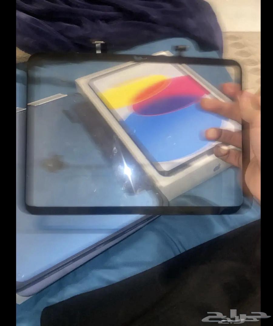 ايباد الجيل العاشر نظييف جدا مستعجل البيع64267367178243111