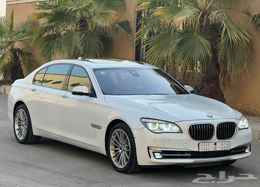 بي ام دبليو 750Li 2014 (بحالة ممتازة)64424320628353113