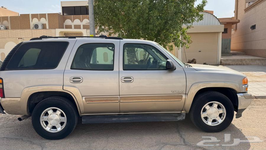 يوكن 2005 للبيع ماشي 369 الف64424706930051111