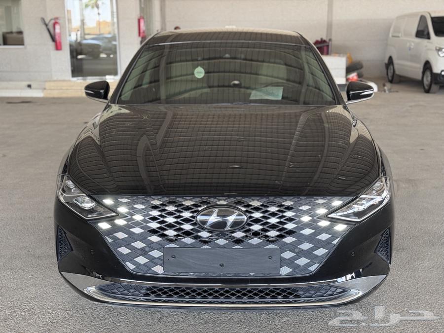 ازيرا 2020 فل كامل 6 سلندر ب 68 الف مسجل جاهز .64427022576642112