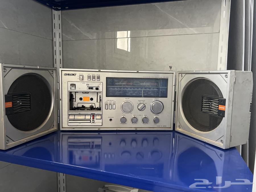 Vintage radio and cassette player, heritage item needing repair, foldable64264293257090111