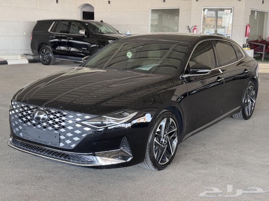 ازيرا 2020 فل كامل 6 سلندر ب 68 الف مسجل جاهز .64427022576642111