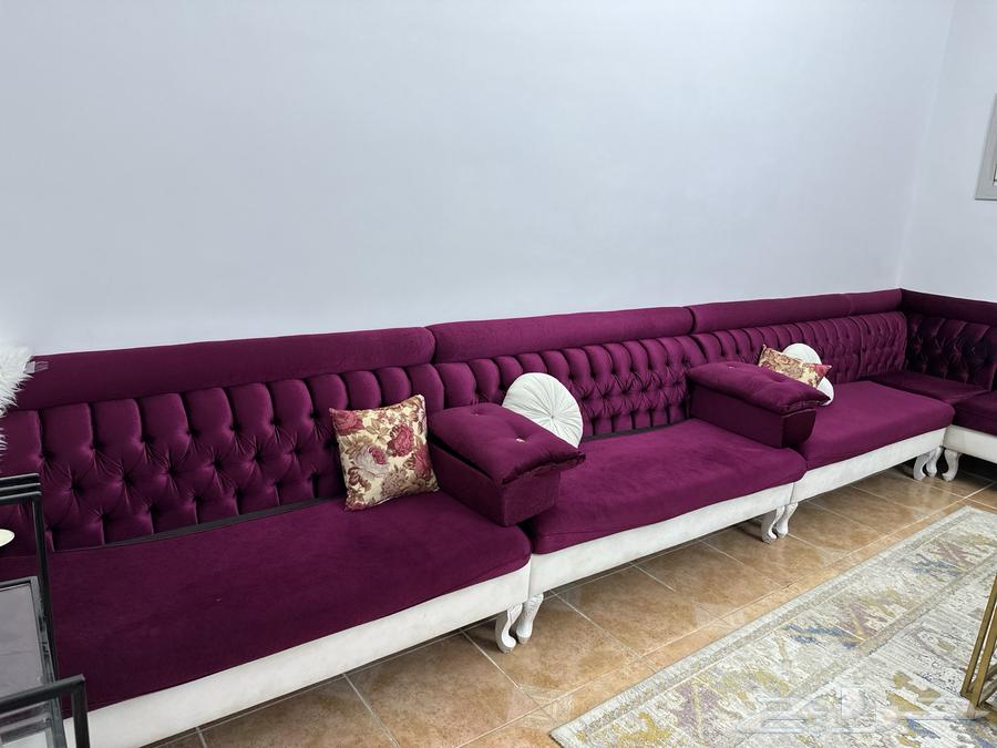 Used sofa set with curtain and serving tables64265468356353110