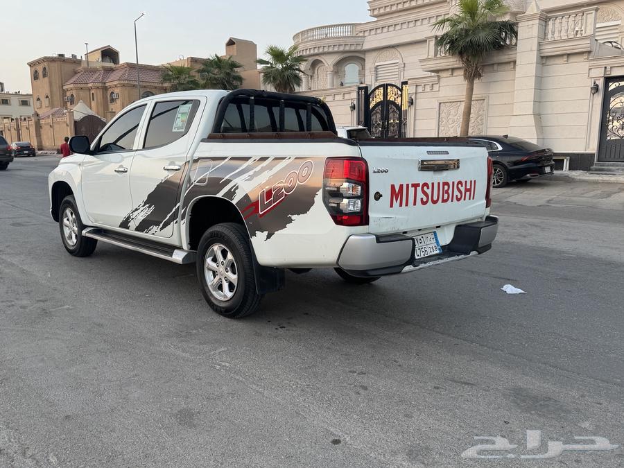 ميتسوبيشي L200 2022 فل كامل ابيض64425475454081113