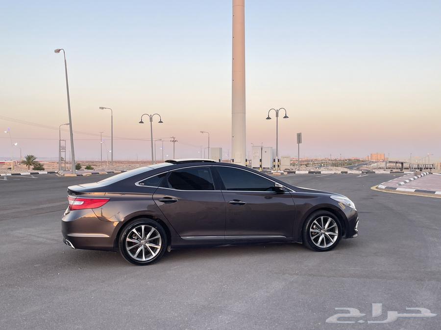 2016 Acura imported to Saudi Arabia, Al-Olayan agent, low mileage 209 condition excellent64424802132994111