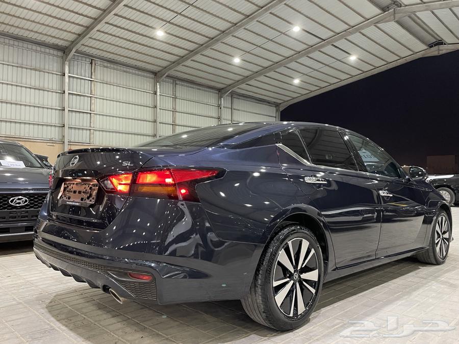 نيسان التيماSL2019 فل فتحه سقف رادار(بنزين)2.5L64425797447811114