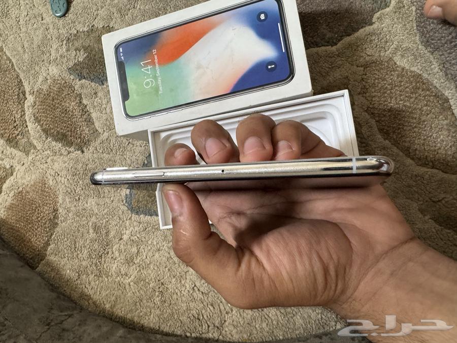 ايفون x جديد على الشرط ولا مغير قطعه 64جيجا بطارية   8164265760436610113