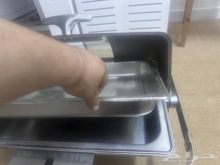 سخان مع كامل ملحقاتة والقاعدة للمناسبات والبوفي والحفلات64274401329538110