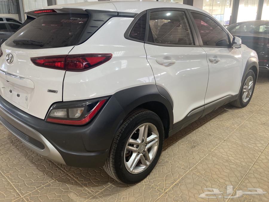 Arrival of two Kona cars, 2021 and 2022 models, with gasoline64427290758274112