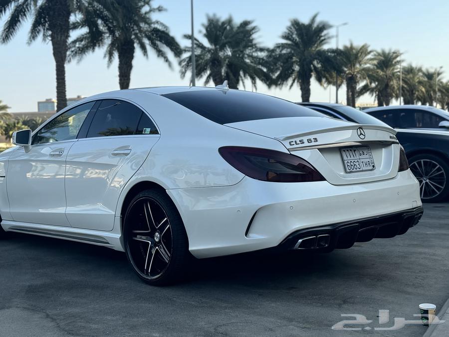 Mercedes CLS63 Tank64424595005825113