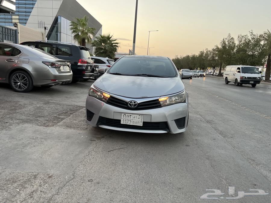 كورولا 201664425488940802110