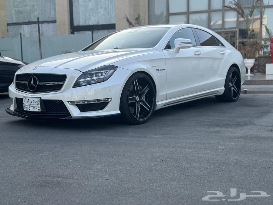 Mercedes CLS63 Tank64424595005825110