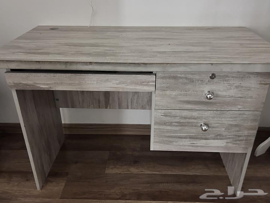 مكتب للبيع64256924840450110