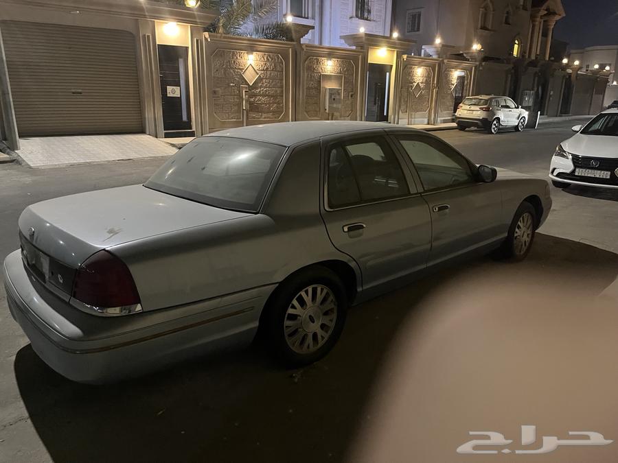 فورد كراون فيكتوريا64426725222402112