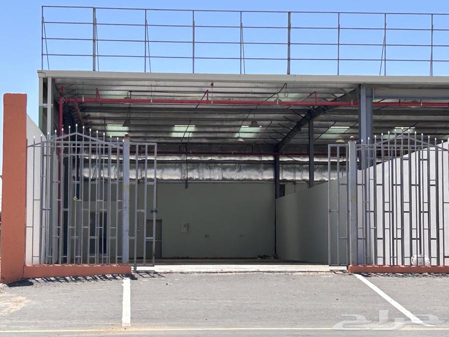 Workshop for rent in the metalworking section in Al-Sanaiya Al-Jadida, (Tabuk)64404361379331110