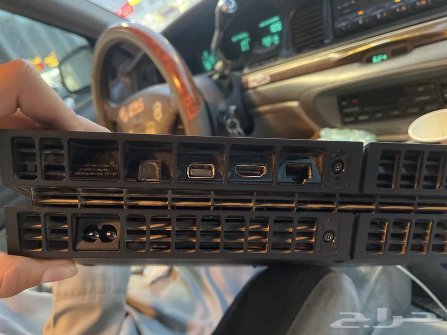 PlayStation 4 with controller, cables, and Gran Turismo 7 disc included64274235440387111