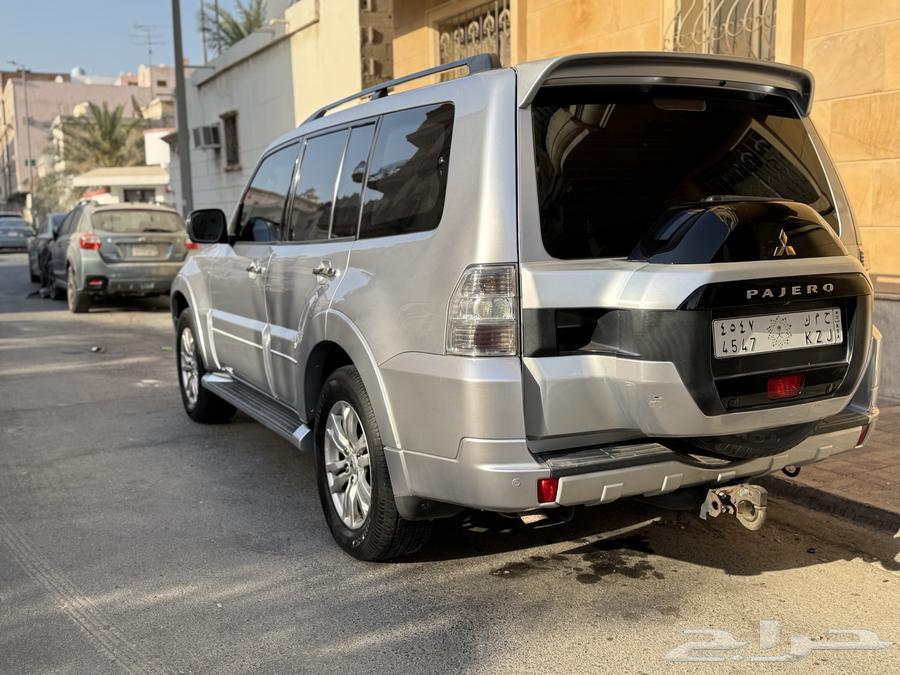 ميتسوبيشي باجرو 2016 بمحرك 3.8 لتر وبطاقه ذهبية للبيع64424638225409112