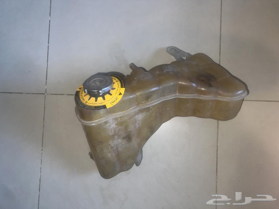 قربة رديتر مع غطاء تشارجر كرايسلر تشالنجر 2011-202464423381779075110