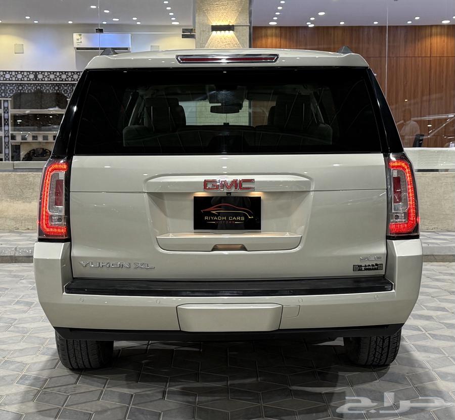 يوكن 2016 SLE طويل (بحالة ممتازة)64422544395137113