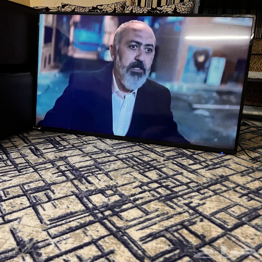 Screen for sale, works with YouTube, internet, and everything, 50 inches64429210377729110