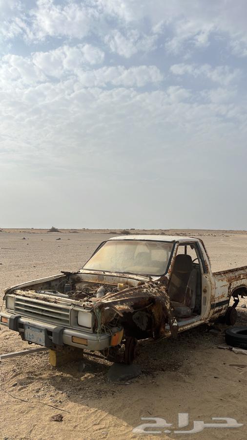 هايلوكس 85 للبيع تشليح64420999820163114