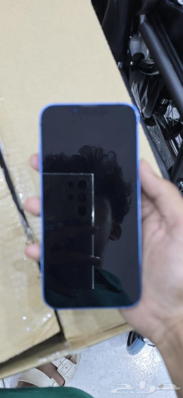 iPhone 13 Regular 512 GB64257234384002111