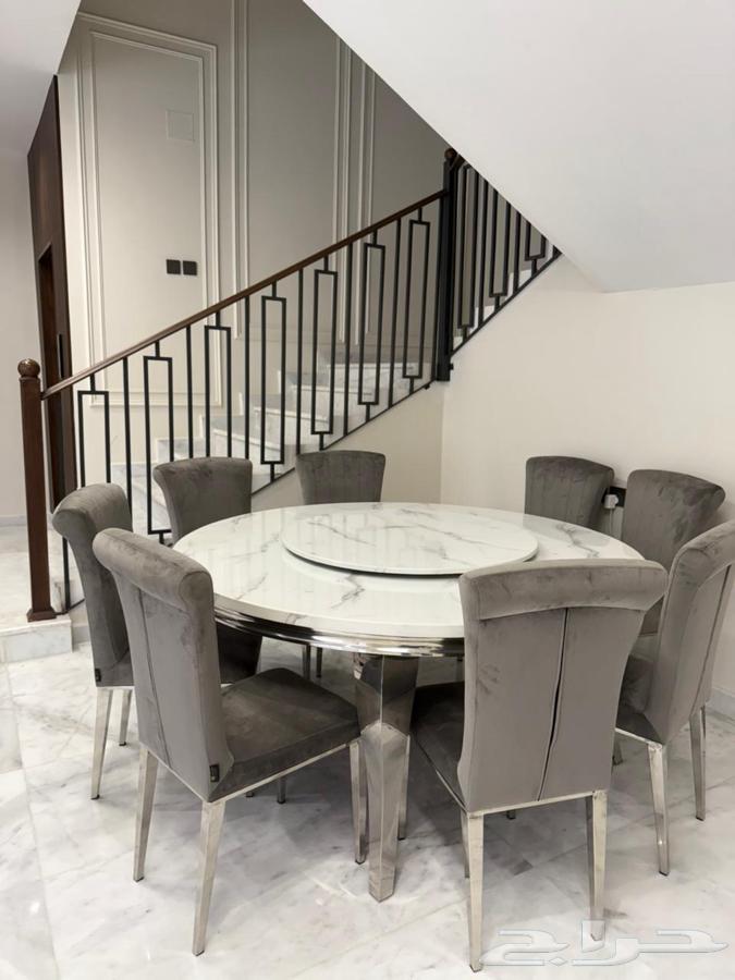 طاولة للبيع64266512067074111