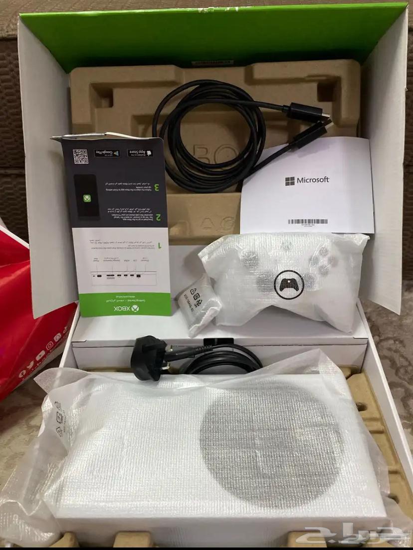 Xbox Series S, lightly used, alhamdulillah64261011759747111