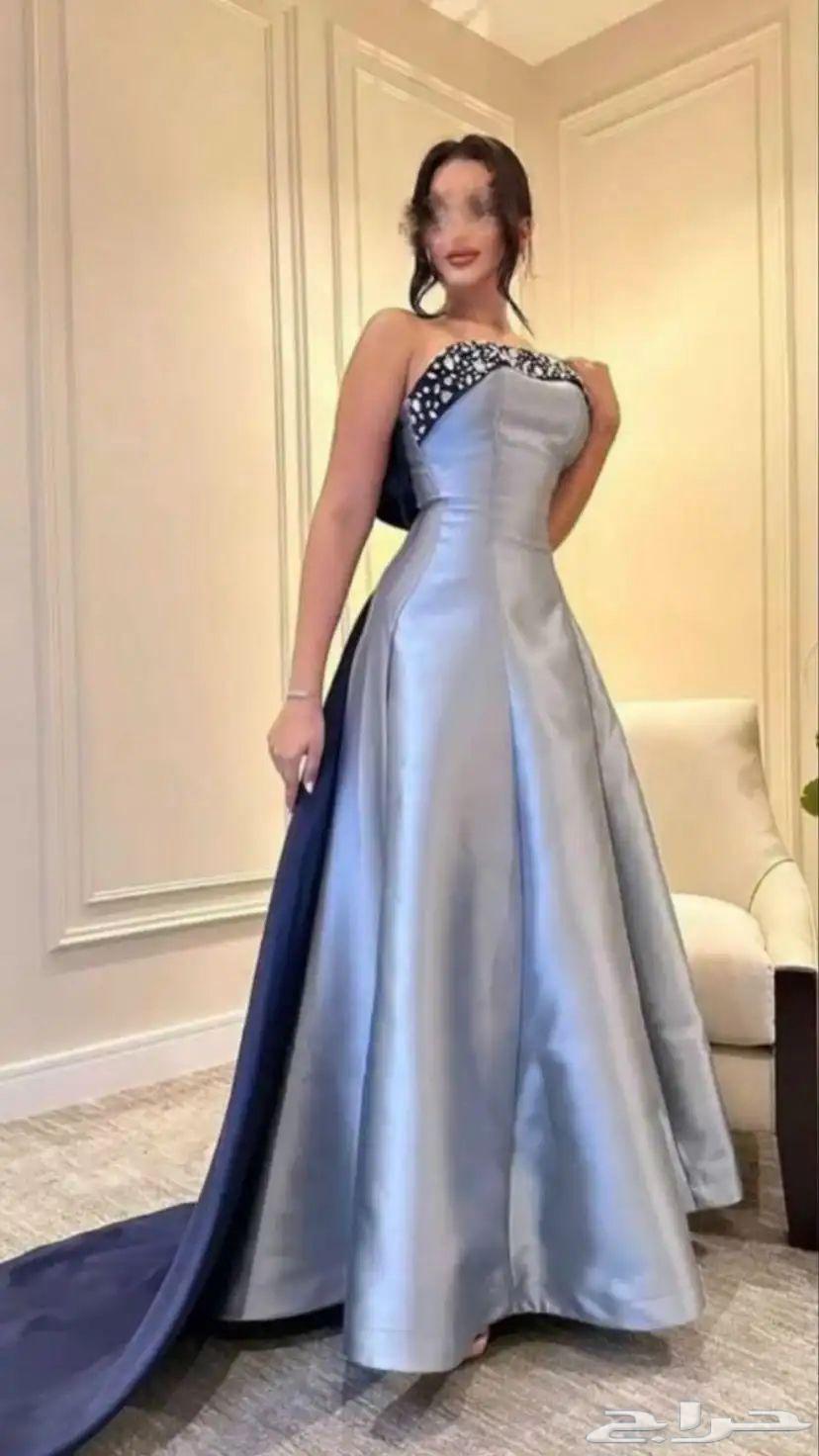 فستان راقي جدا وفخم استخدم مره وحده فقط64272161468417114